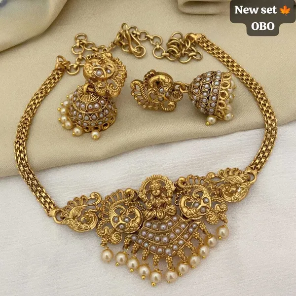 White_Premium_Alloy_Earrings_&_Necklace_Jewellery_Set_For_Women_(Pack_Of_2)