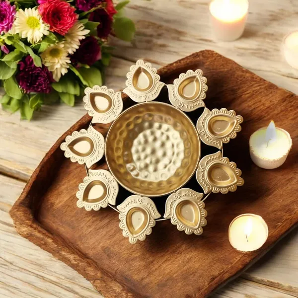12"_Gold_Metal_Handcrafted_Sunflower_Uruli_Floating_Flowers_Bowl_For_Home_And_Tea_Light_Candles_Home,_Office_And_Table_Decor_Diwali_Decoration_Items_For_Home