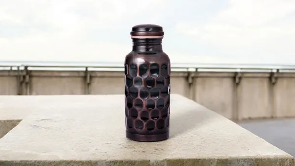 Diamond_Antique_Pure_Copper_Water_Bottle_-_Ayurvedic_Health_&_Sustainable_Hydration
