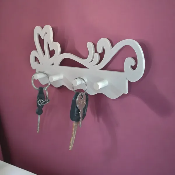 Decorative_Wall_Key_Holder_For_Home_Decor_Stylish_With_Hearts_Design_3D_Printed.