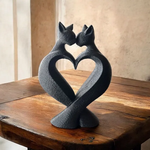 Love_Heart_Shaped_Cat_Sculpture_Home_Decoration