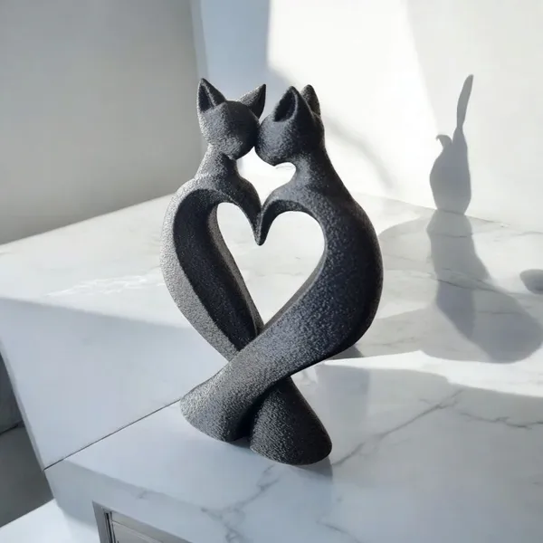 Love_Heart_Shaped_Cat_Sculpture_Home_Decoration
