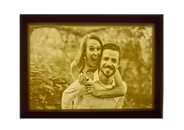 Customizable_Lithophane_Photo_Frame_-_120mm_(on_Longest_side)