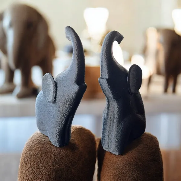 Elephant_Statue_for_Good_Luck_Idols_for_Home_Decor.