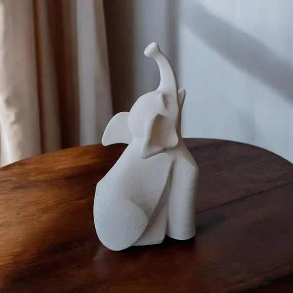 Graceful_Guardian_Minimal_Elephant_Sculpture