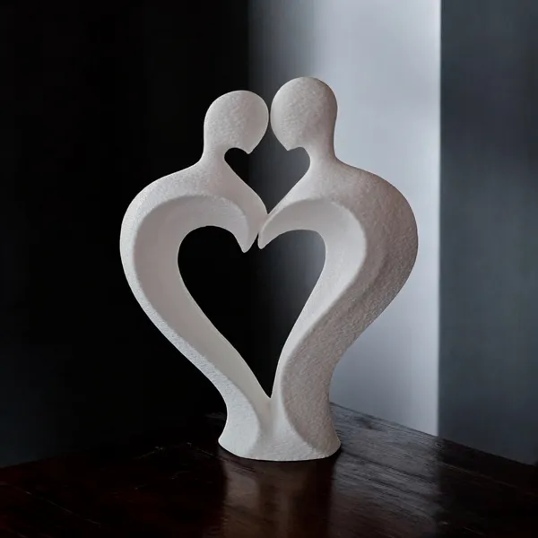 Modern_Heart_Shaped_Abstract_Love_Couple_Sculpture