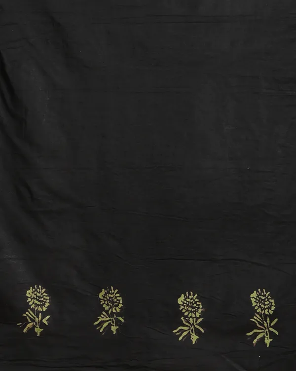 Light_Green_Handloom_Floral_Unstitched_Dress_Material_For_Women