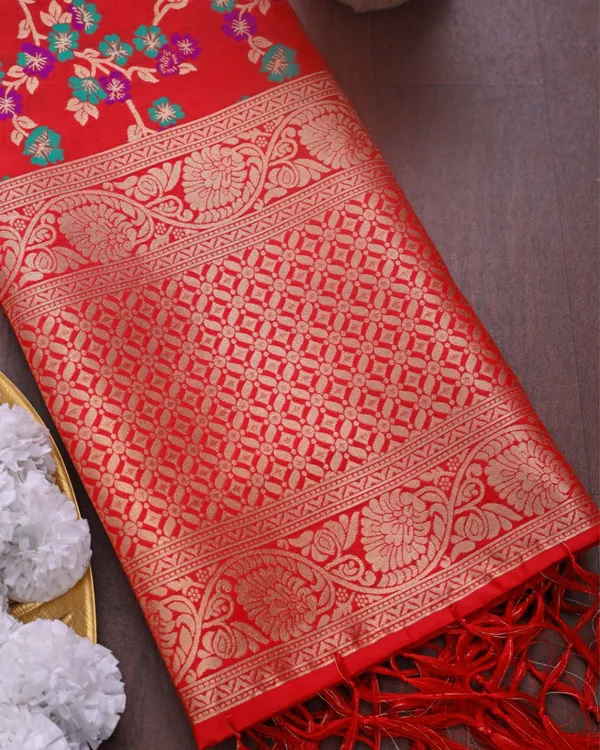 Banaras_Begum_Lichi_Silk_Brocade_Red_Dupatta