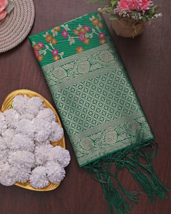 Banaras_Begum_Lichi_Silk_Brocade_Green_Dupatta