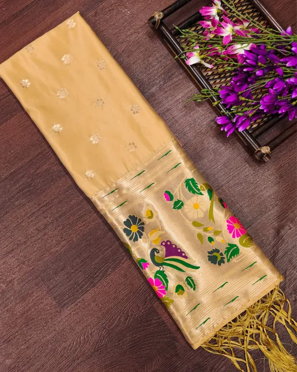 Banaras_Begum_Brocade_Weaving_Lichi_Silk_Cream_Dupatta