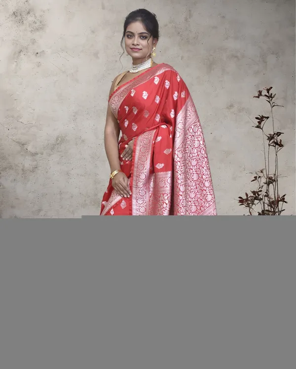 Red_Banarasi_Pure_Masharoo_Silk_Saree