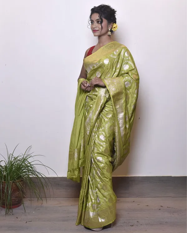 Light_Green_Banarasi_Pure_Masharoo_Silk_Saree