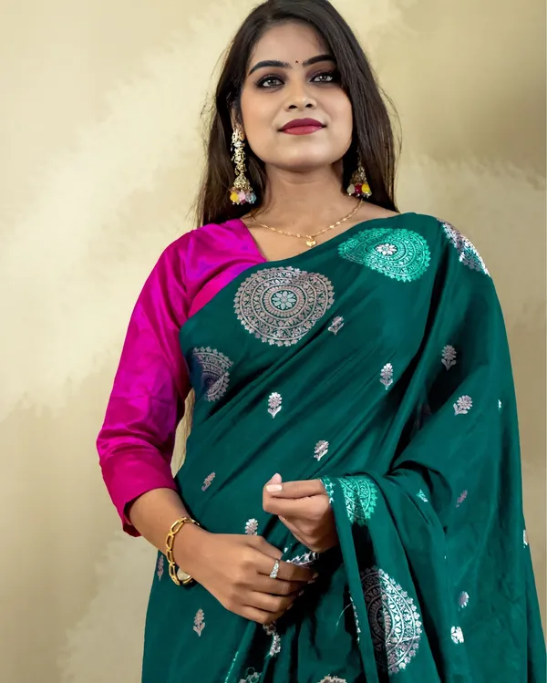 Aqua_Green_Banarasi_Brocade_Raw_Mango_Silk_Saree