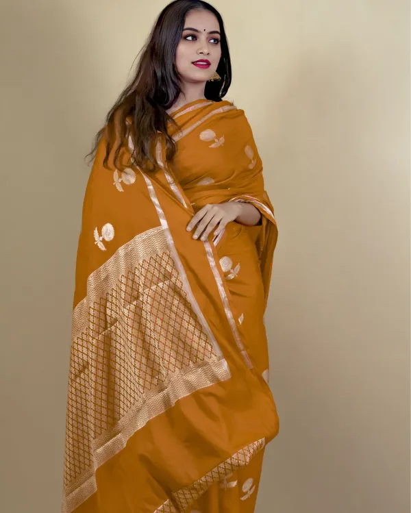 Orange_Banarasi_Brocade_Raw_Mango_Silk_Saree