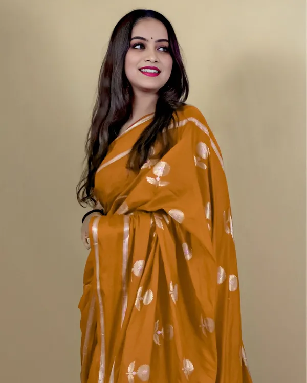 Orange_Banarasi_Brocade_Raw_Mango_Silk_Saree