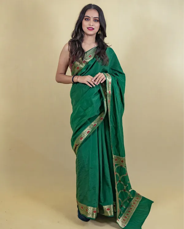 Rich_Green_Banarasi_Brocade_Raw_Mango_Silk_Saree
