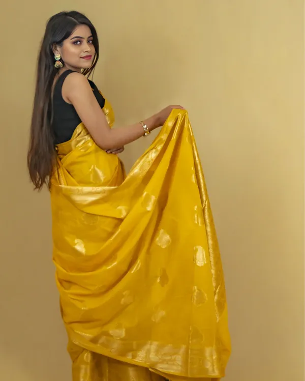 Sunny_Yellow_Banarasi_Weaving_Tissue_Silk_Saree
