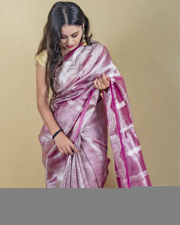 Pretty_Pink_Banarasi_Weaving_Tissue_Silk_Saree