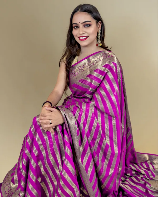 Fuchsia_Banarasi_Weaving_Tissue_Silk_Saree