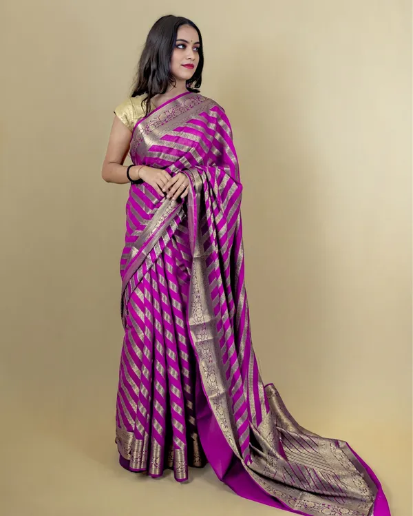 Fuchsia_Banarasi_Weaving_Tissue_Silk_Saree