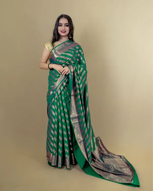 Green_Banarasi_Weaving_Tissue_Silk_Saree