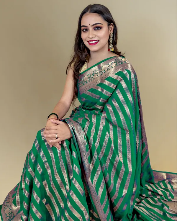 Green_Banarasi_Weaving_Tissue_Silk_Saree