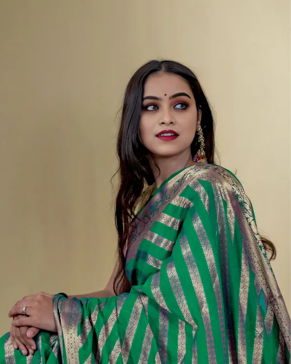 Green_Banarasi_Weaving_Tissue_Silk_Saree