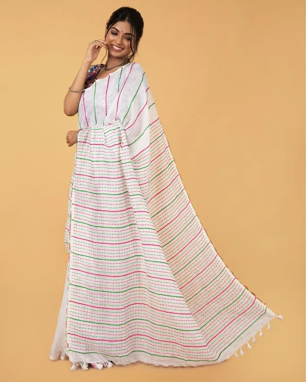 Alluring_Beauty_White_Kantha_Saree