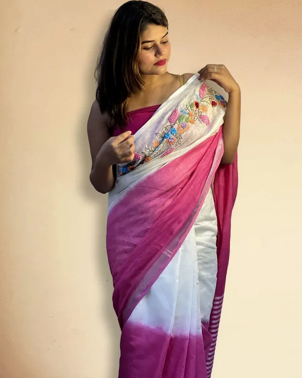 Bhavbheeni_White_&_Pink_Embroidered_Saree