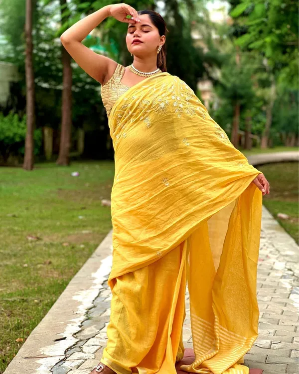 Bhavbheeni_Yellow_Embroidered_Saree