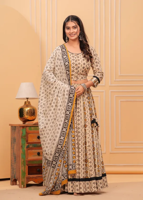 Dharohar_Blockprinted_Creamy_Beige_Lehanga_Choli_Set