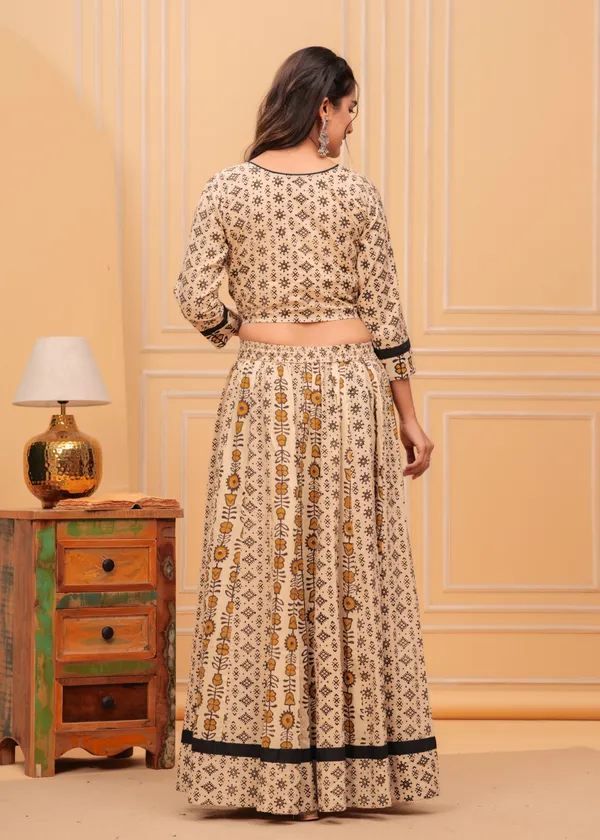 Dharohar_Blockprinted_Creamy_Beige_Lehanga_Choli_Set