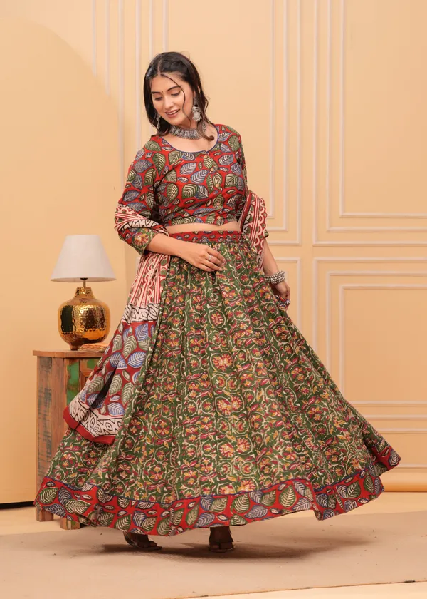 Dharohar_Blockprinted_Green_&_Red_Lehanga_Choli_Set