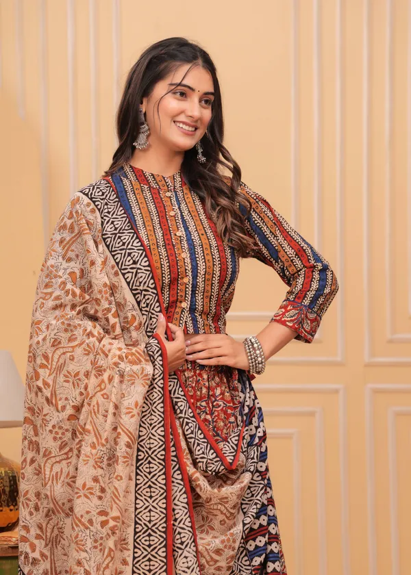 Dharohar_Blockprinted_Red_&_Beige_Lehanga_Choli_Set