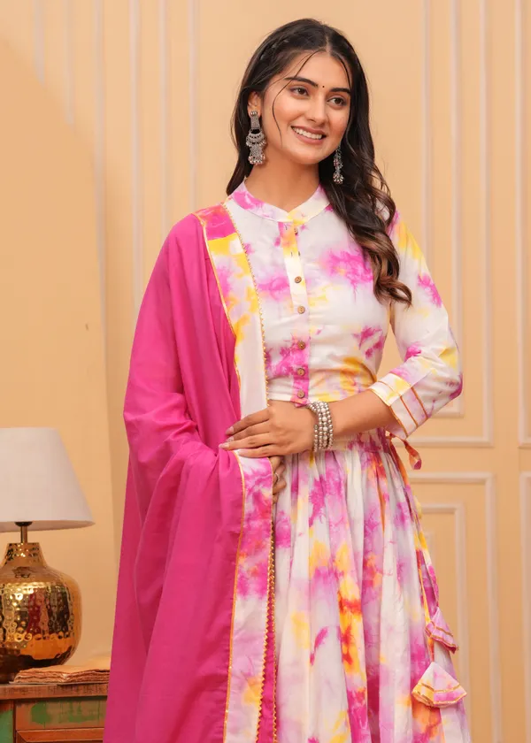 Dharohar_Blockprinted_White_&_Pink_Lehanga_Choli_Set