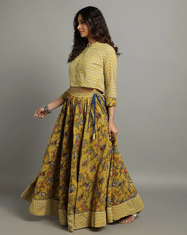 Dharohar_Pure_Cotton_Bright_Yellow_Stitched_Lehanga