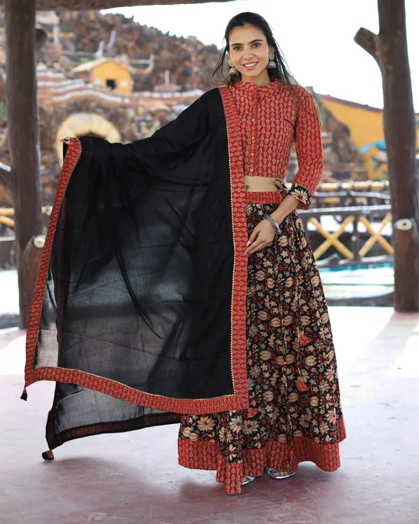 Dharohar_Pure_Cotton_Brown_&_Black_Stitched_Lehanga