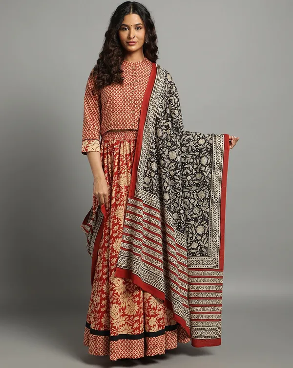 Dharohar_Pure_Cotton_Vibrant_Red_Stitched_Lehanga