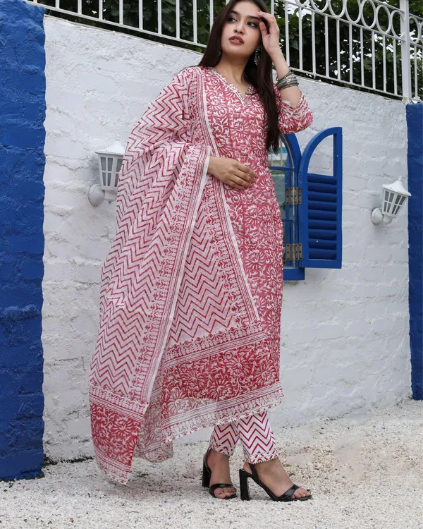 Dilkash_Red_Printed_Suit