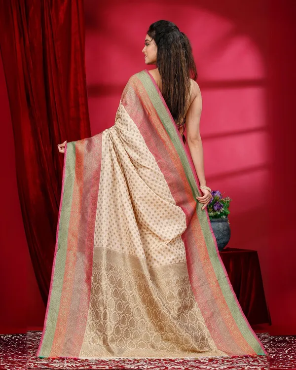 Dulhan_Banarasi_Brocade_Weaving_Elegant_Beige_Saree