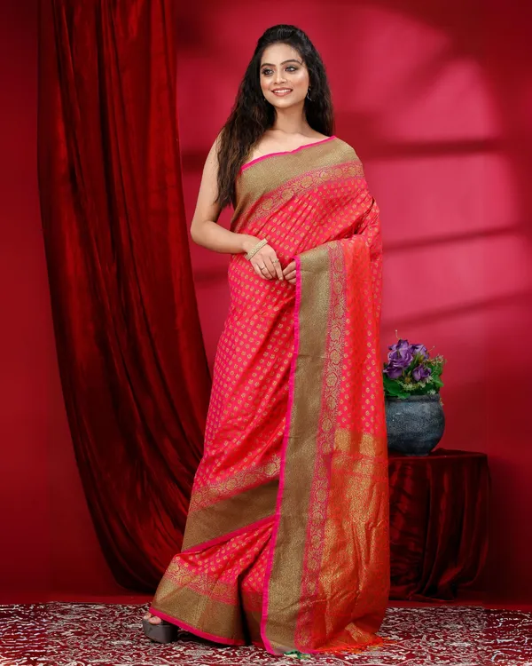 Dulhan_Banarasi_Brocade_Weaving_Pinkish_Red_Saree
