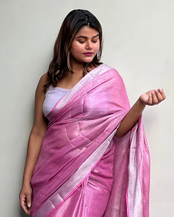 Kundal_Heer_Pink_Shimmery_Saree