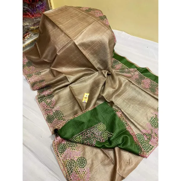 Living_Lux_Beige_Tussar_Cutwork_Saree
