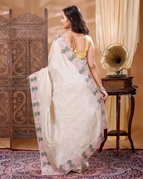 Living_Lux_Beige_Tussar_Cutwork_Saree