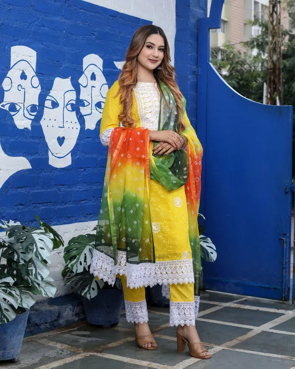 Nakhrewali_Yellow_Embroidered_Suit