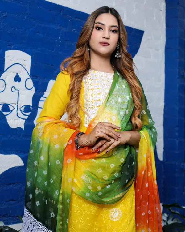 Nakhrewali_Yellow_Embroidered_Suit