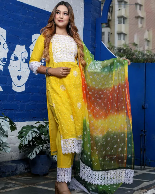 Nakhrewali_Yellow_Embroidered_Suit