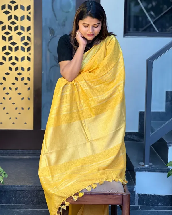Parishuddhata_Yellow_Linen_Saree