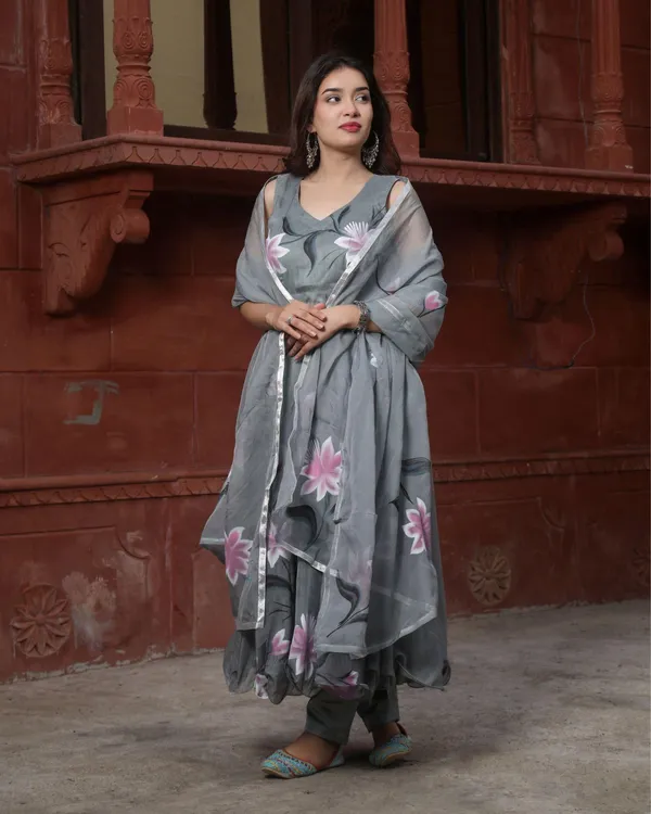 Rango_Ki_Kalam_Se_Dark_Gray_Anarkali_Suit