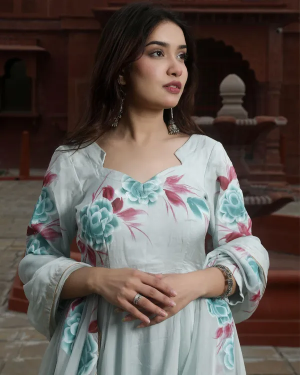 Rango_Ki_Kalam_Se_Gray_Anarkali_Suit